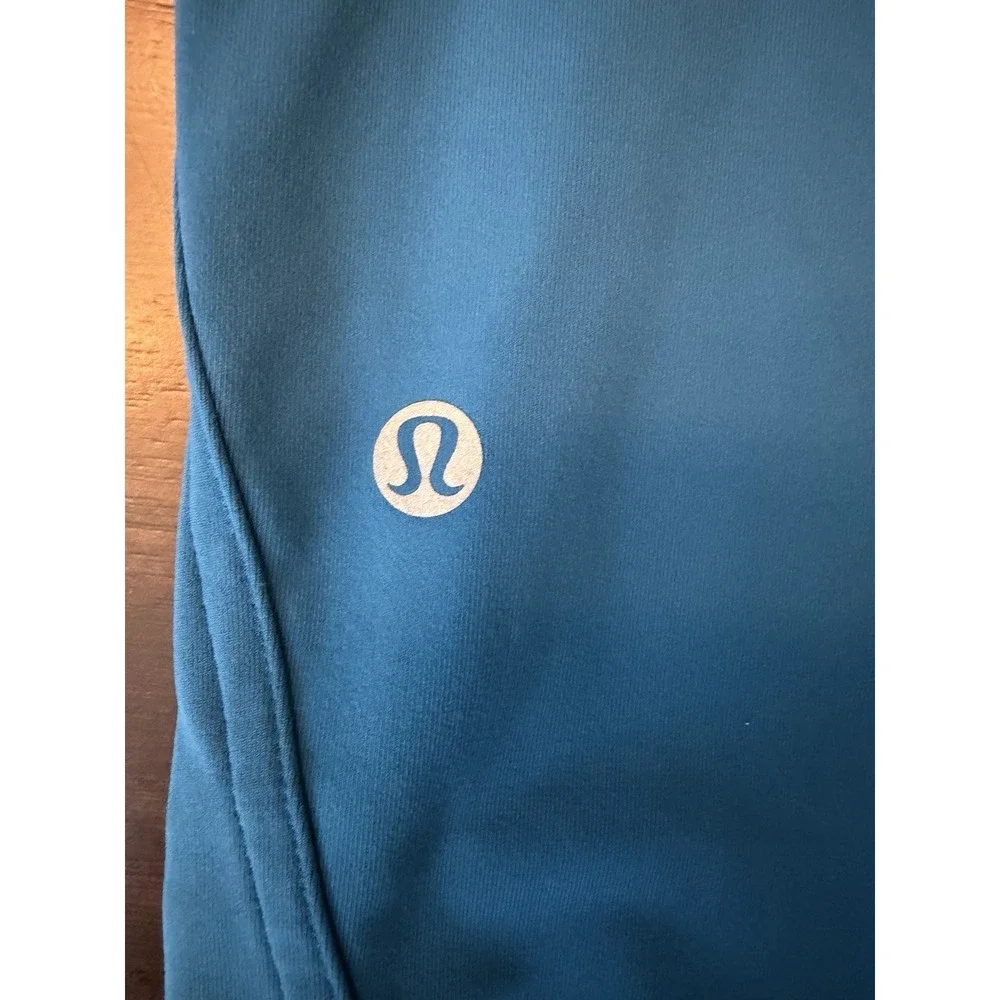 Lululemon All The Right Places HR Crop 23